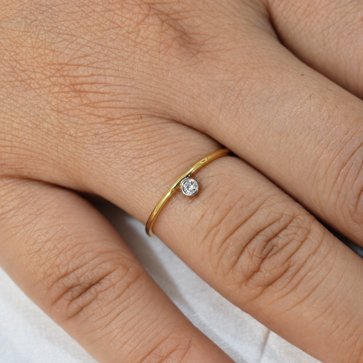 Diamond Floating Band
