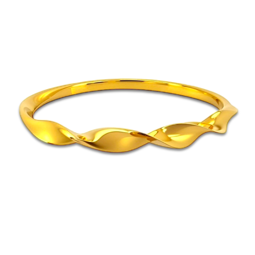 Half Twisted Ring