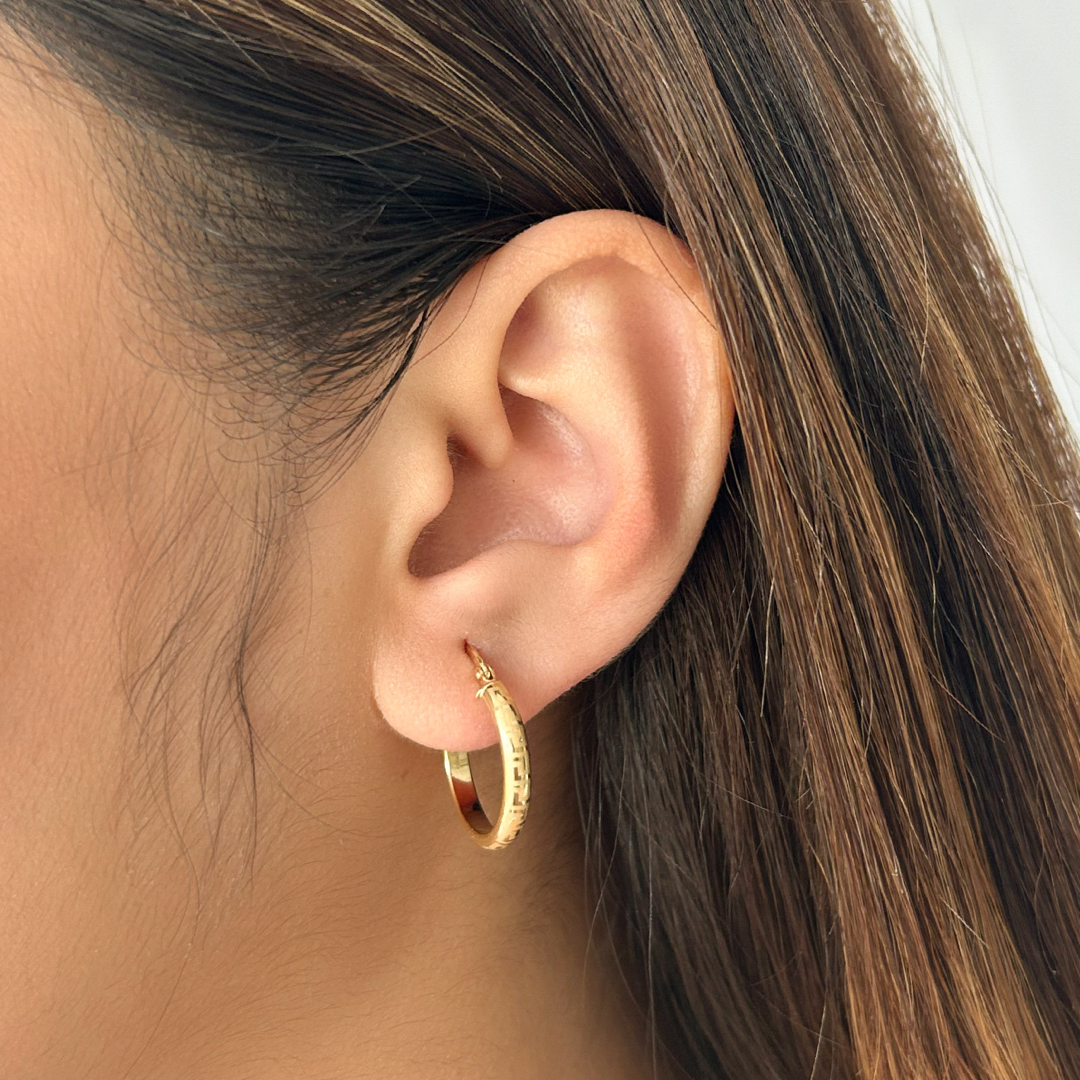 Curved Meander Round Hoops