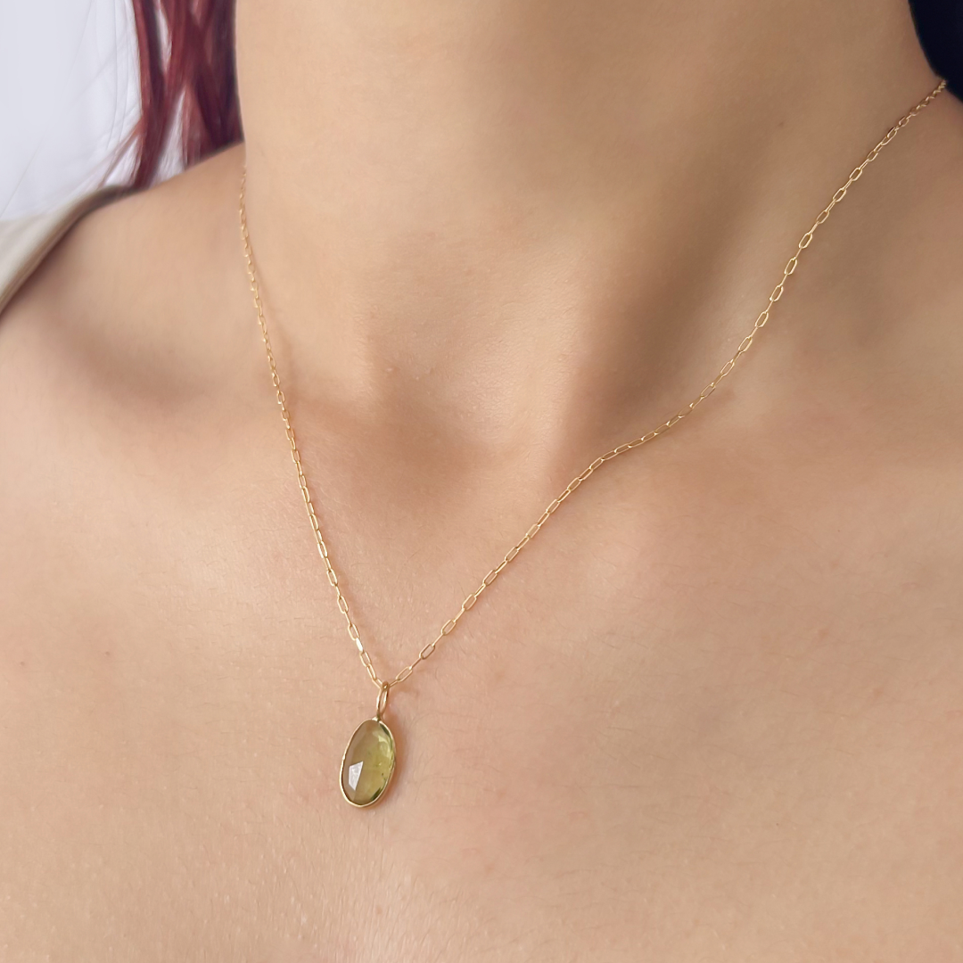 Green Tourmaline Oval Pendant1