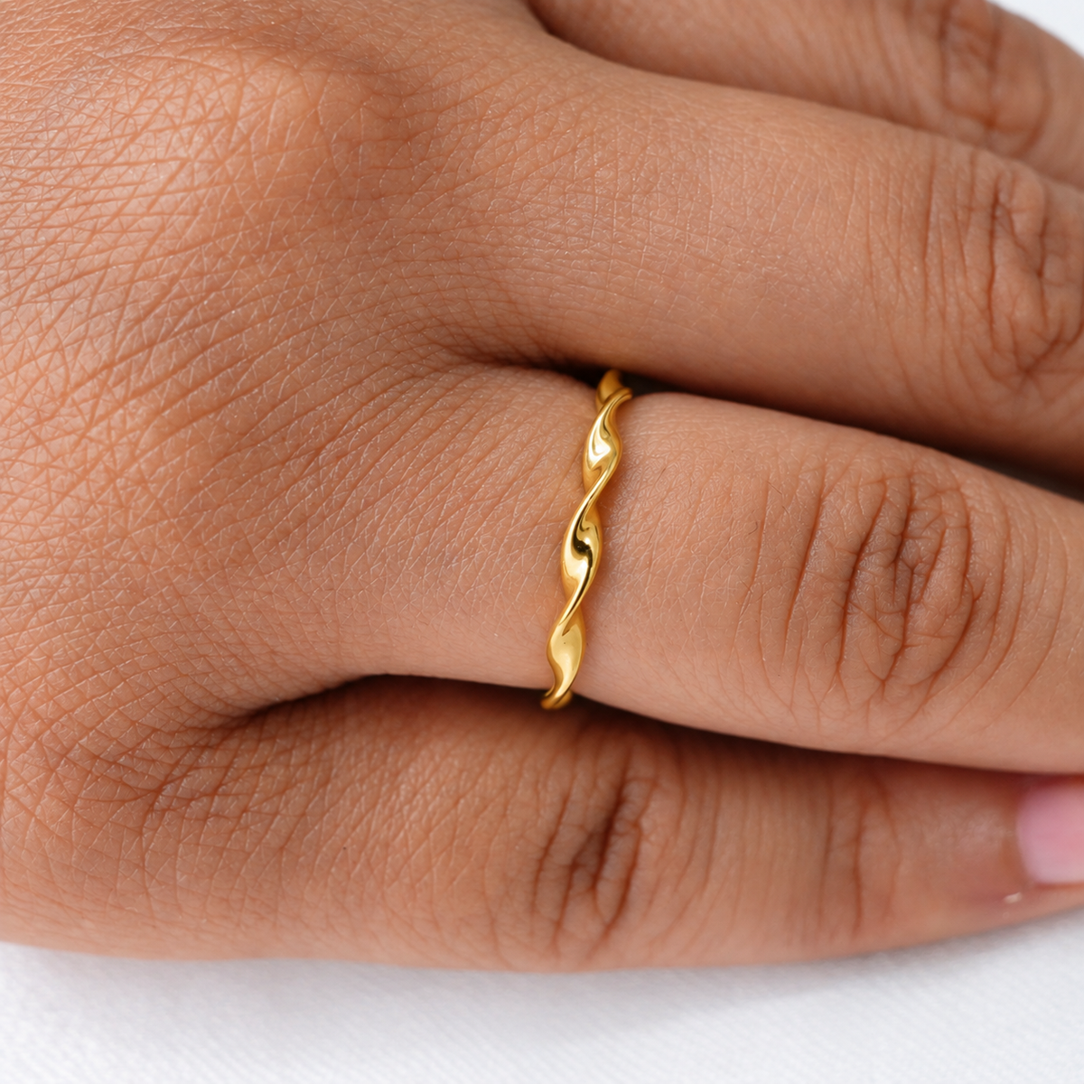 Half Twisted Ring