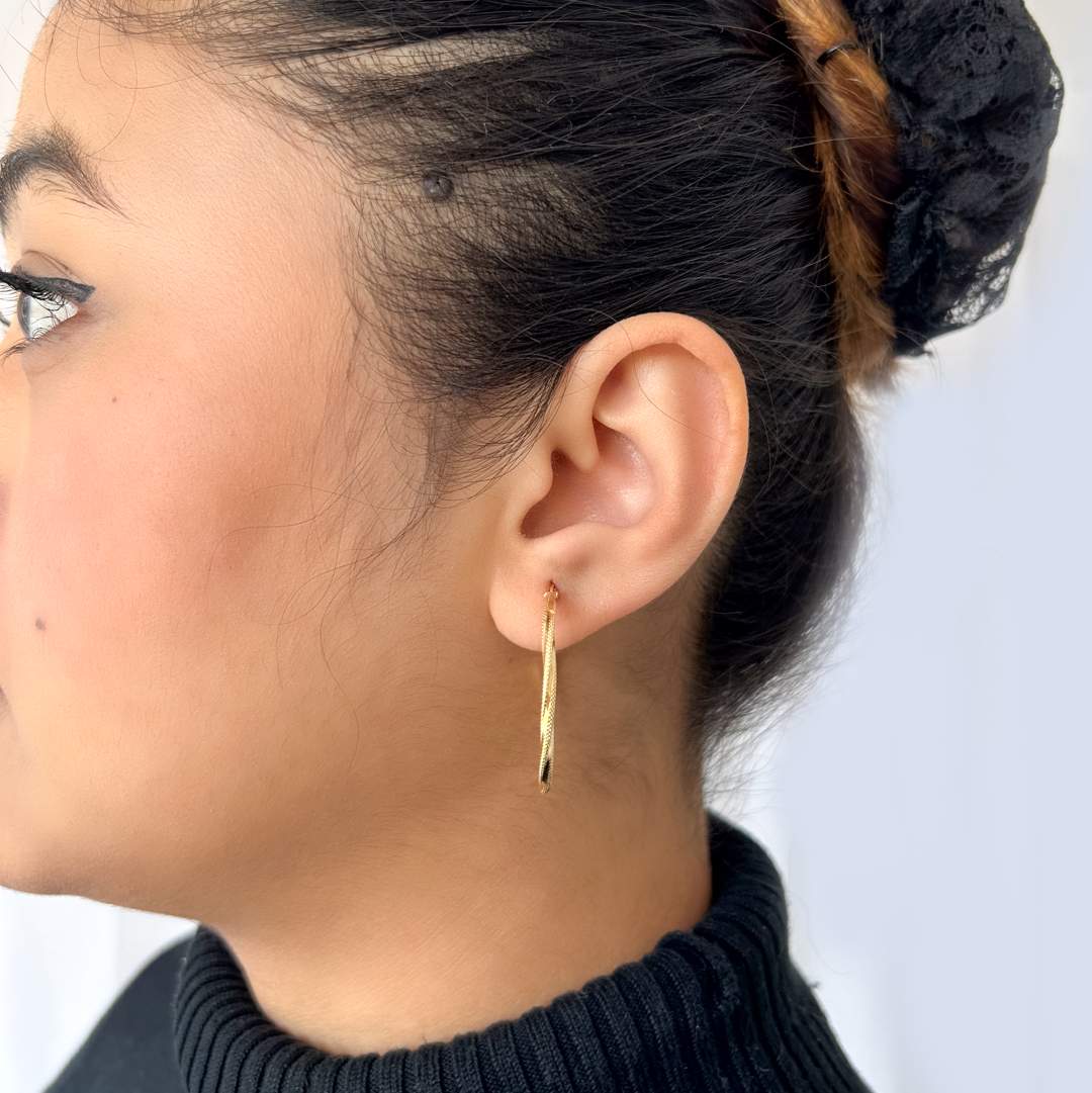 Mini Slim Textured Twister Hoops