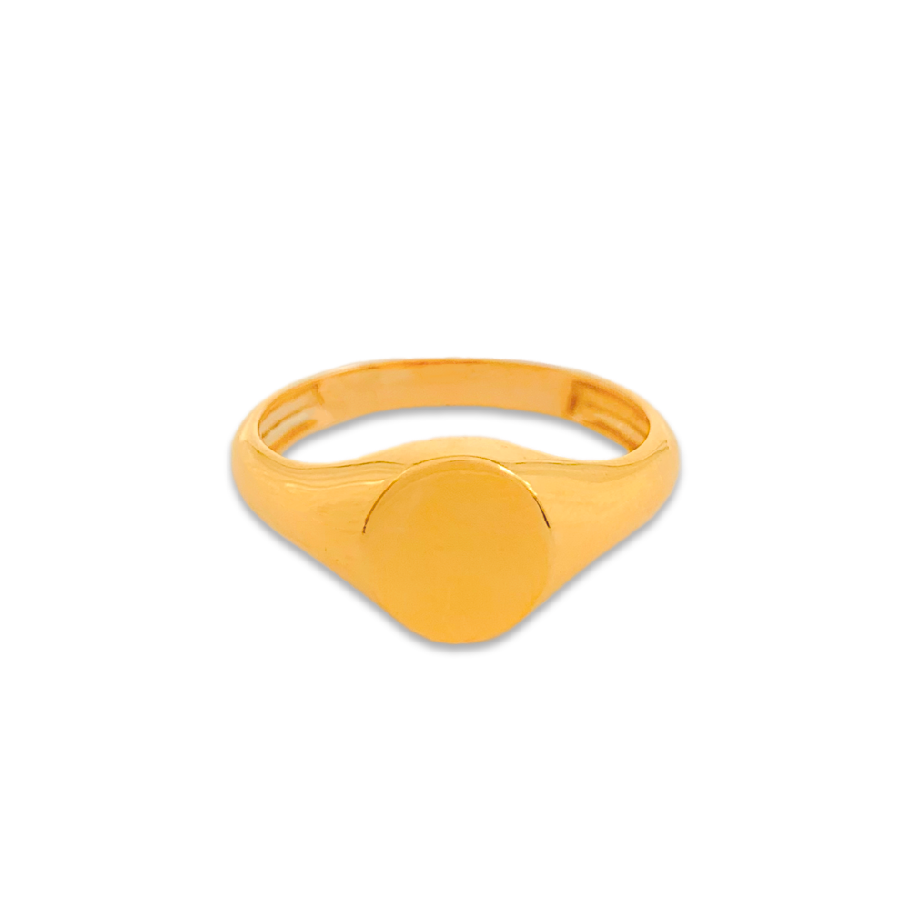 She's a Boss Signet Ring
