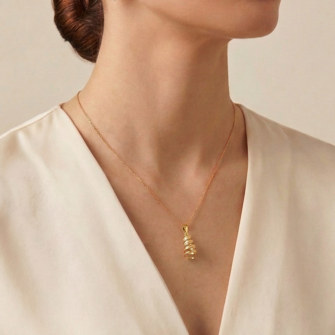 Lined Spiral Pendant Set