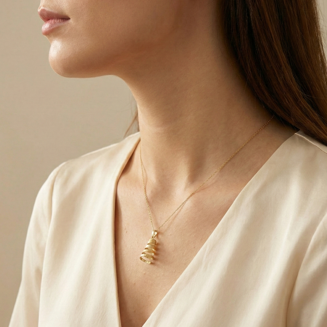 Lined Spiral Pendant Set