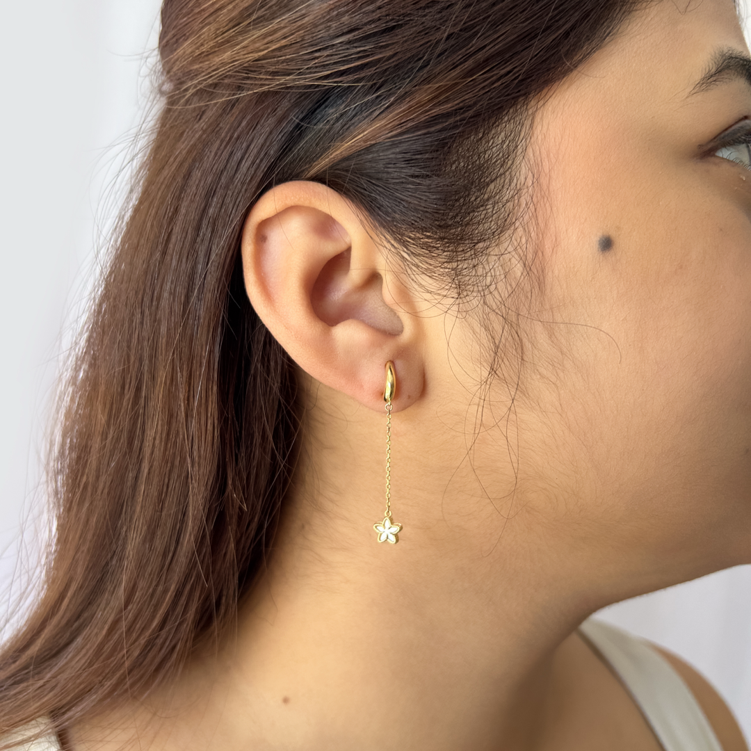Pearly Floral Tailed Studs