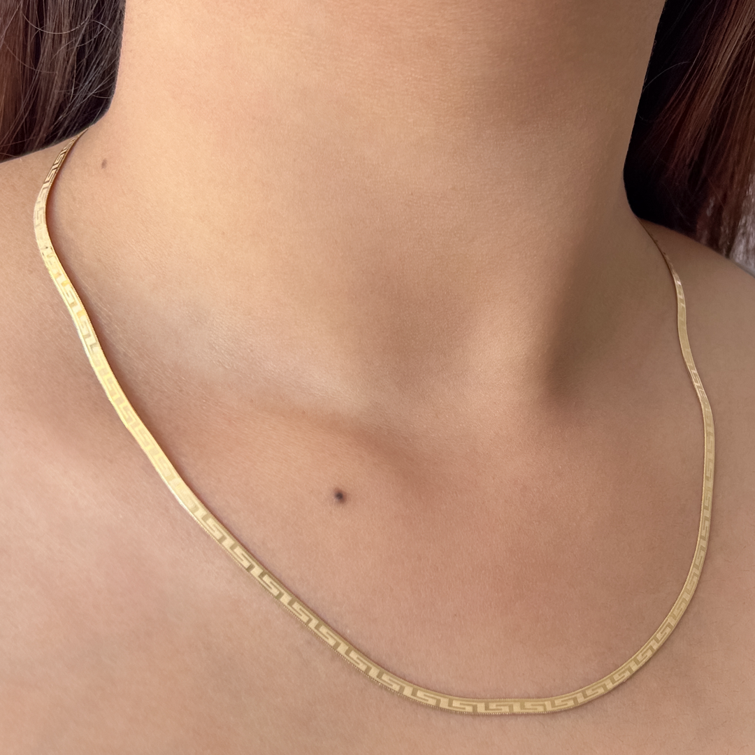 Sleek Meander Snake Chain