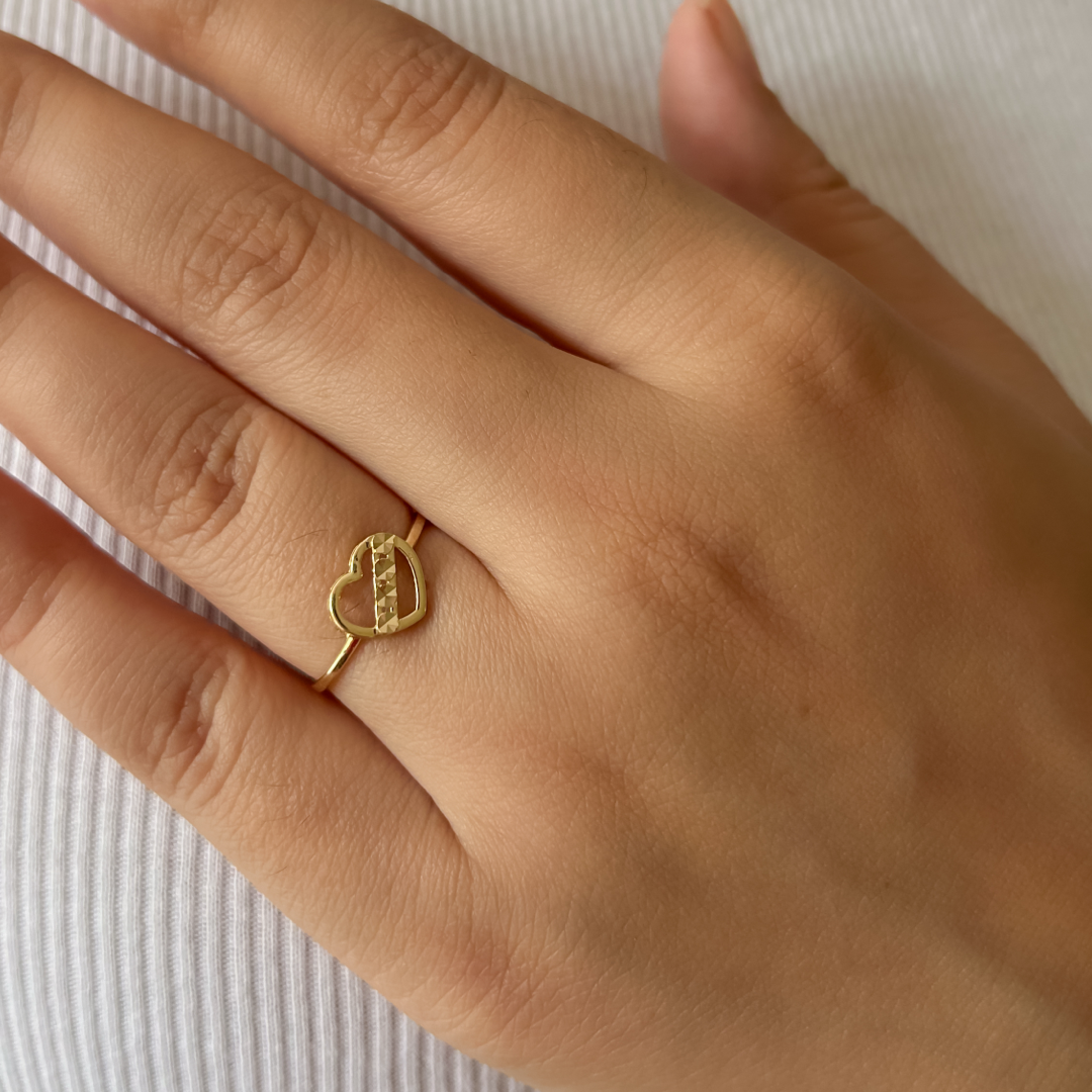 Spark Heart Ring