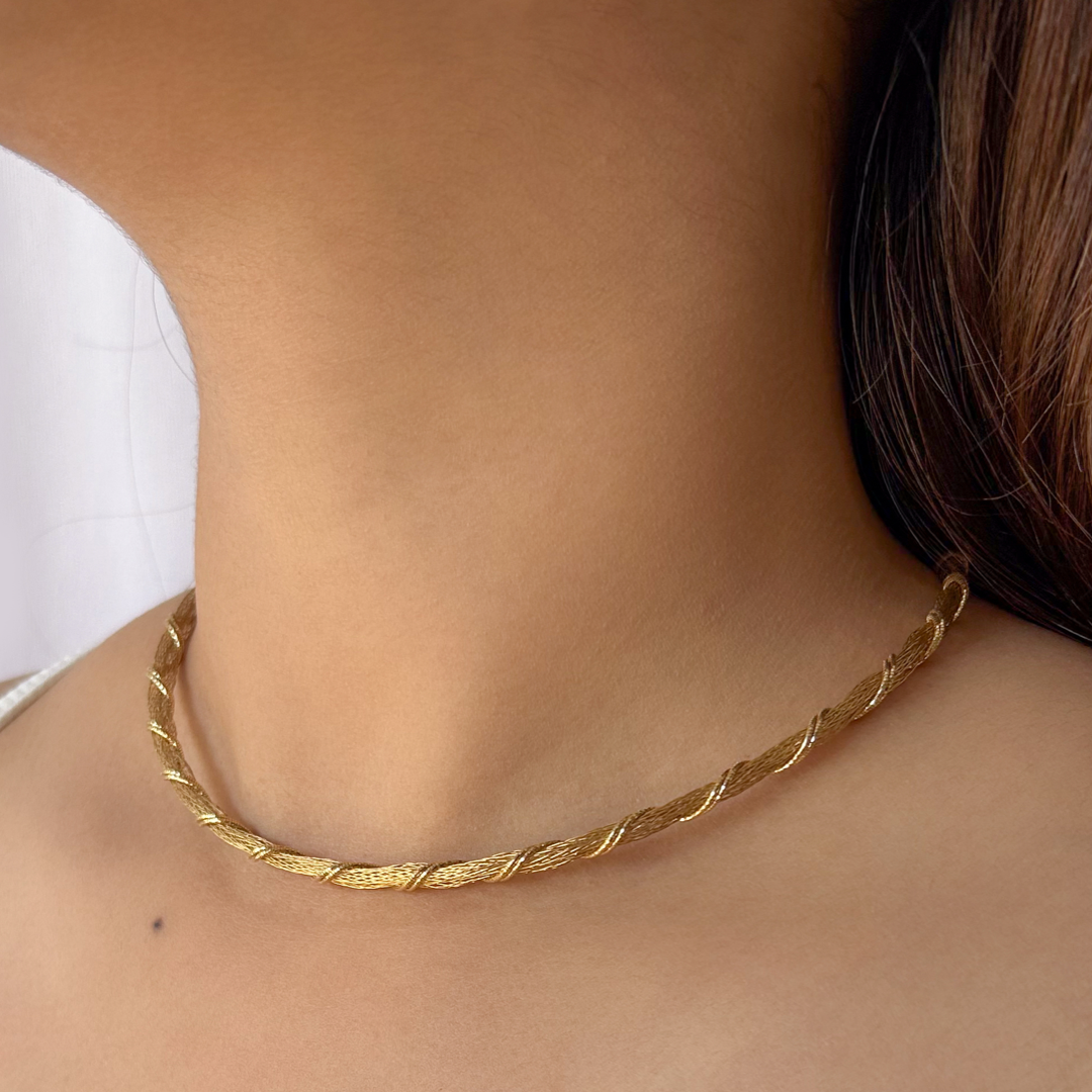 Twisty Mesh Necklace
