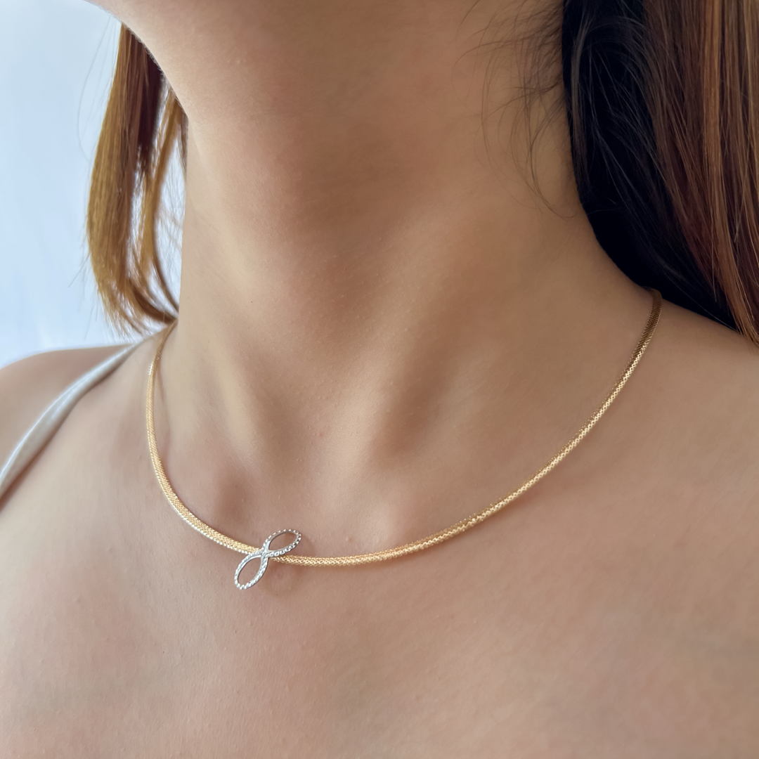 Glimmer Infinity Mesh Necklace