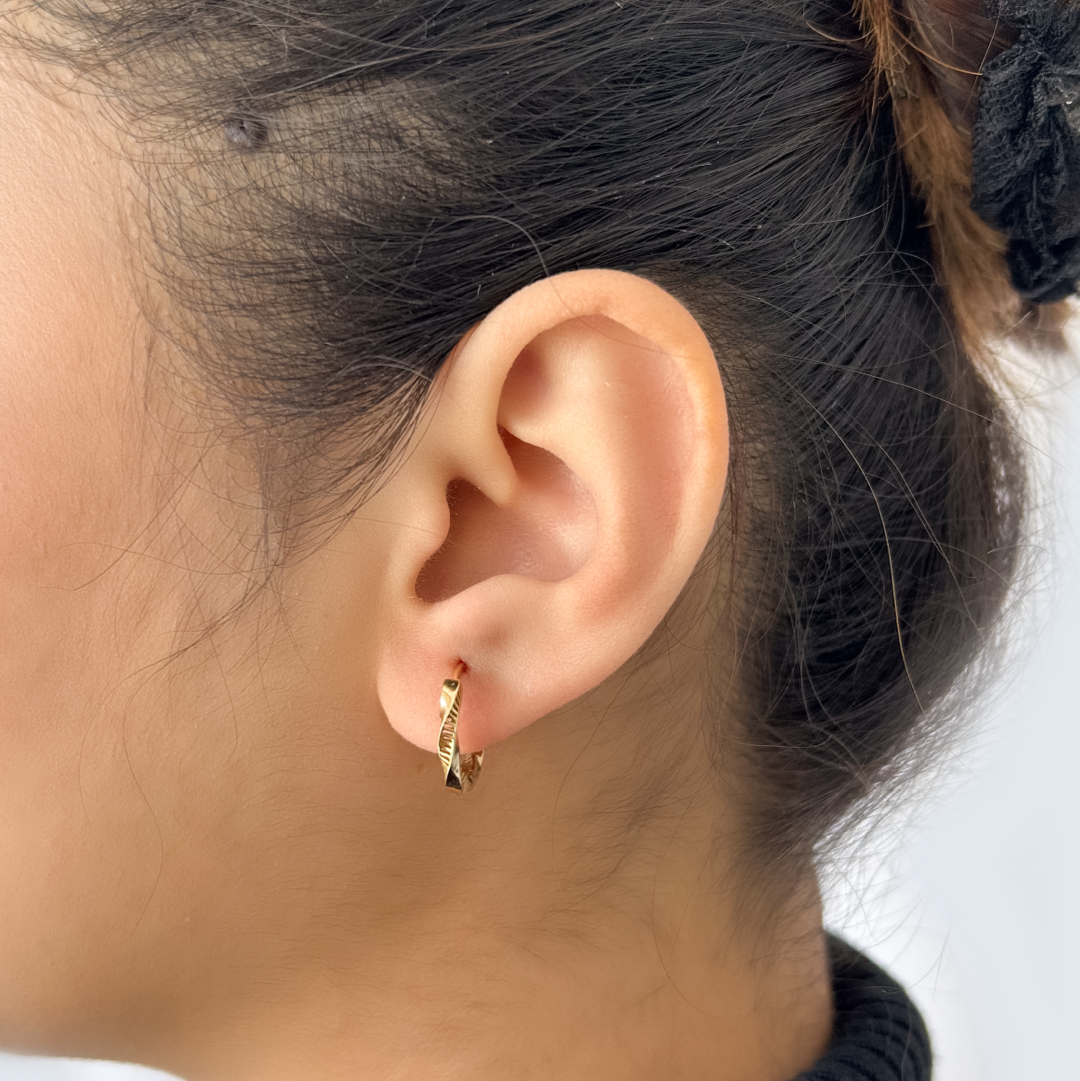 Striped Twister Hoops