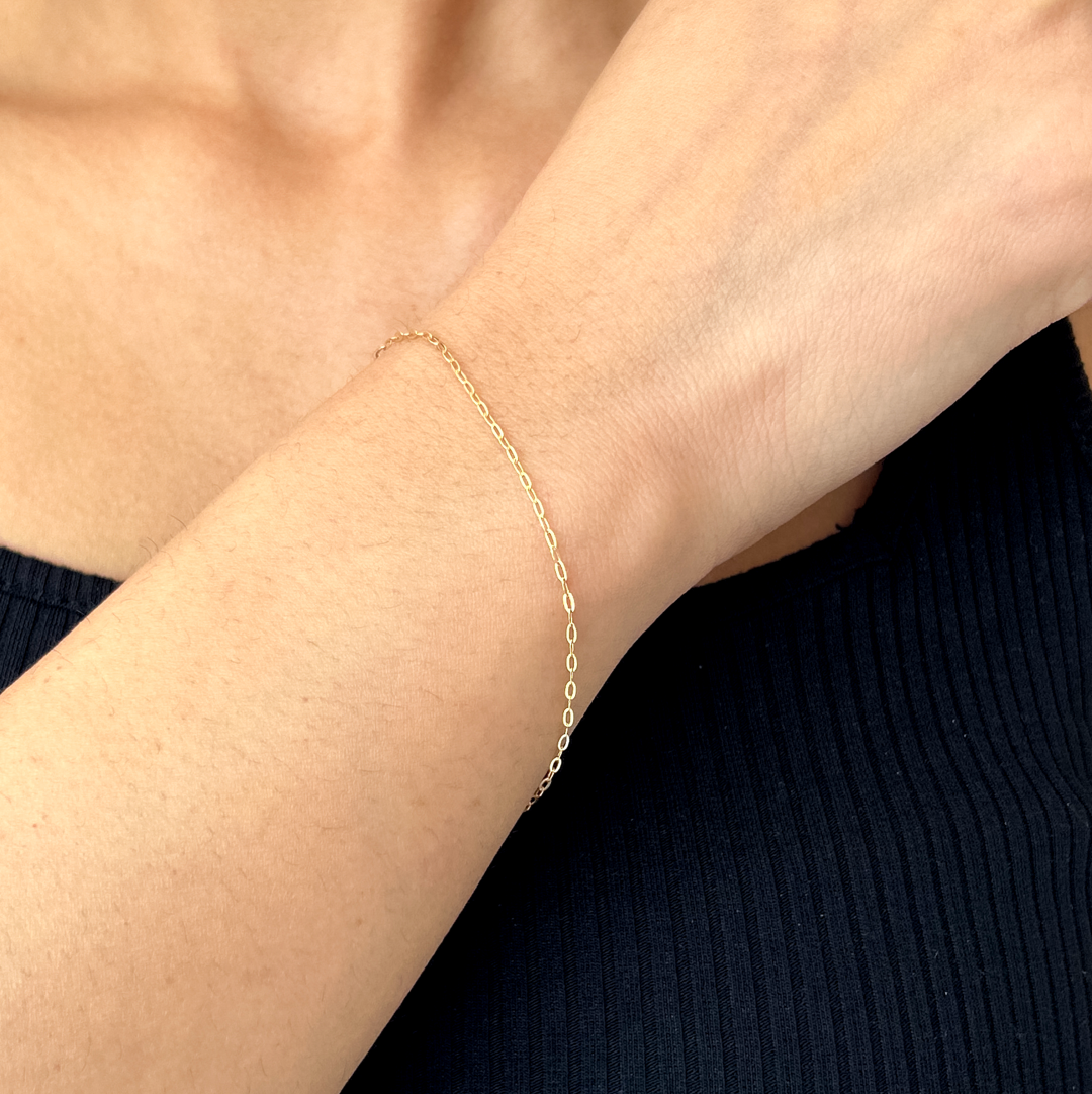 Thin Link Bracelet