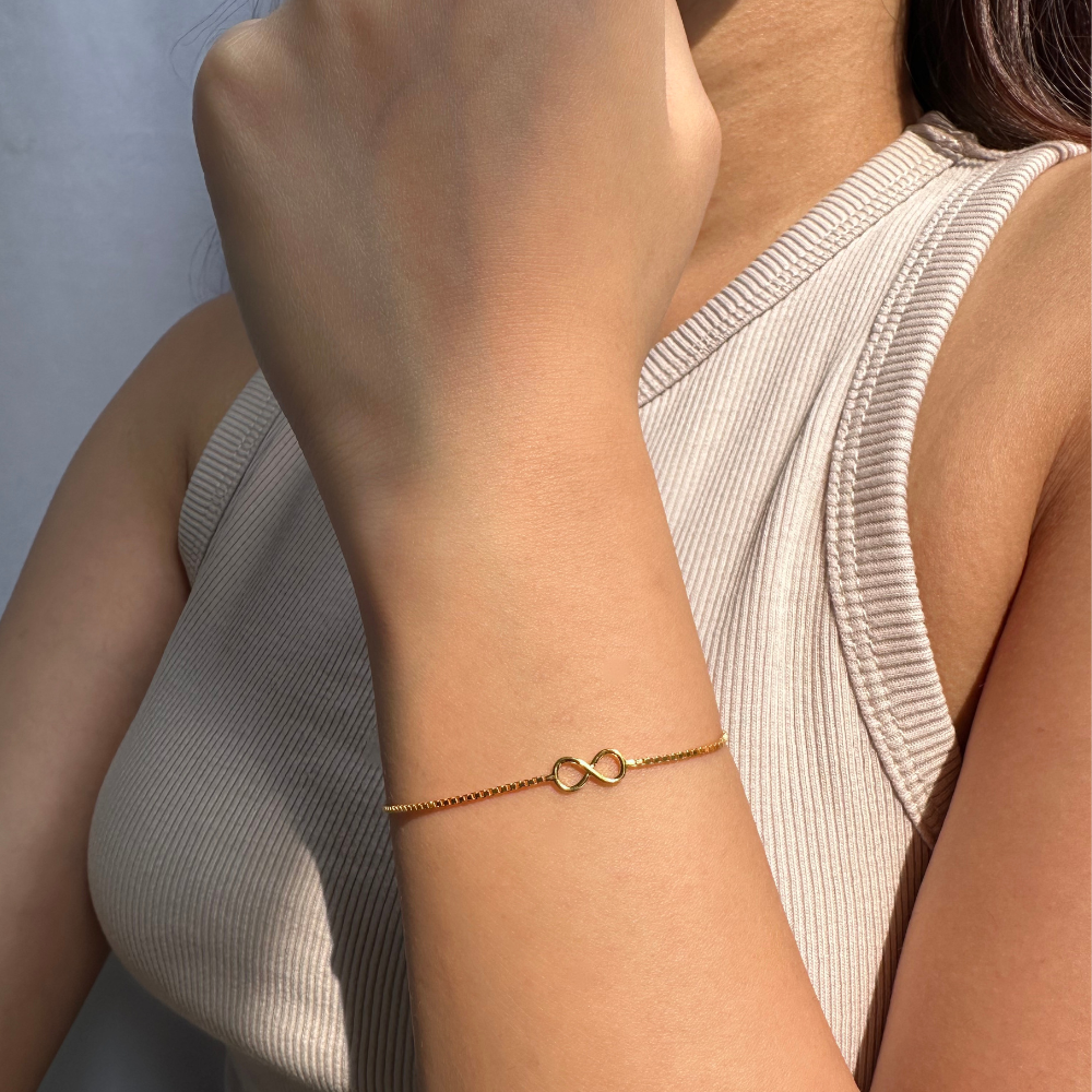 Infinity Bracelet 18k
