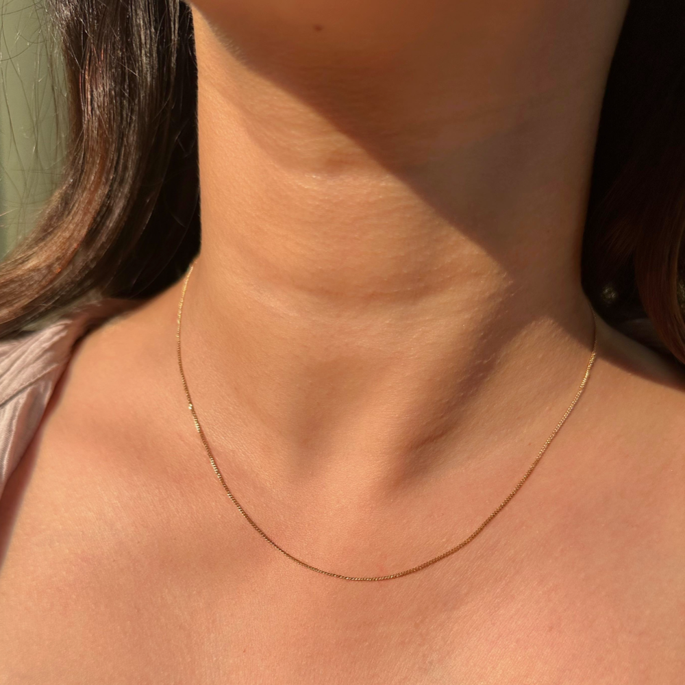 Wispy Curb Chain