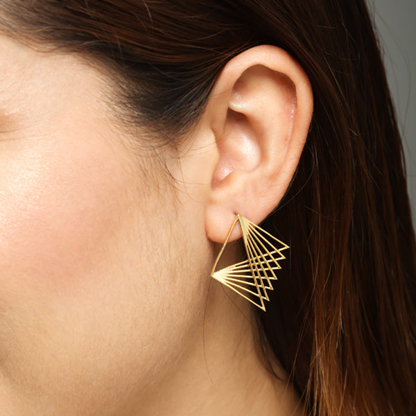 Buy Gold Angular lines cascade 14k Online Starkle