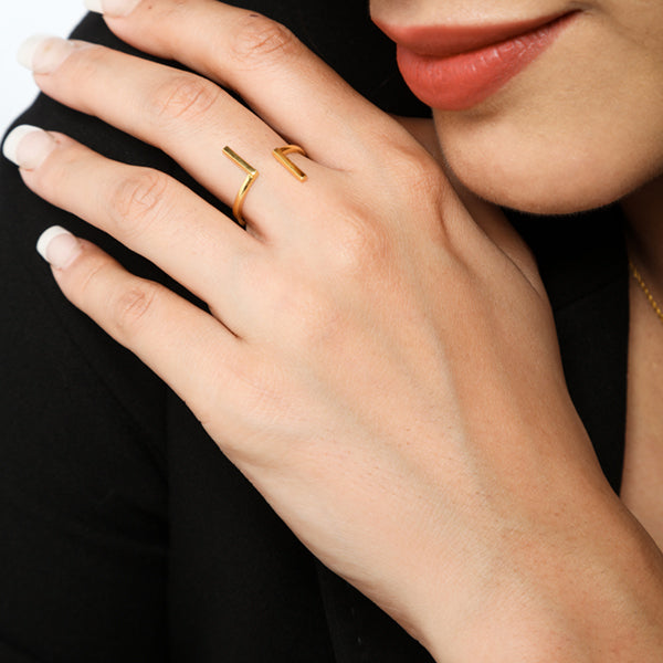 gold bar ring for women