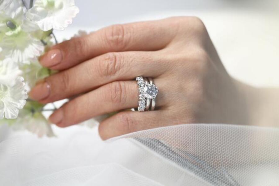 Shining Bright: Expert Tips For Ordering The Perfect Diamond Ring