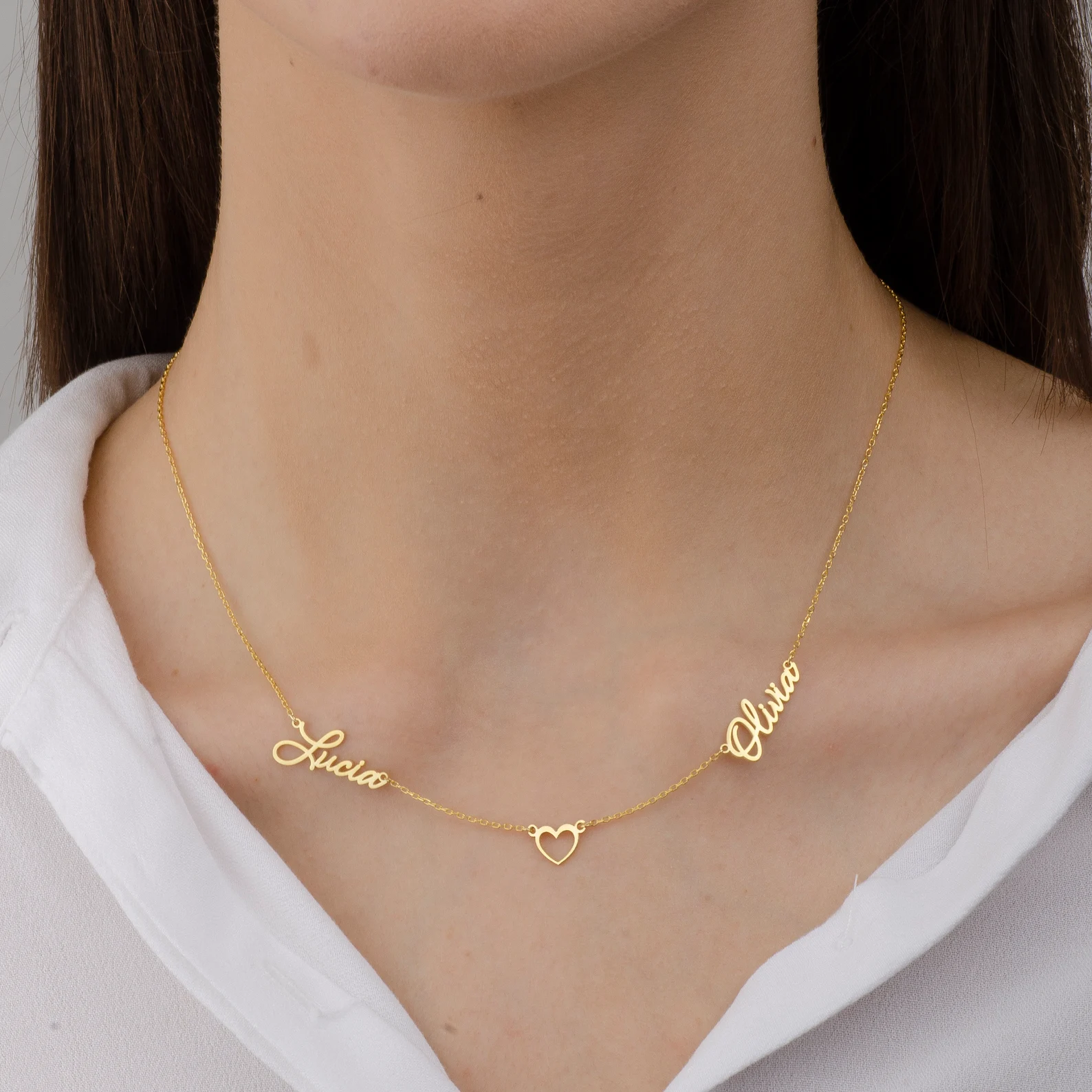 The Allure Of Women's 18kt Gold Chains: A Timeless Elegance