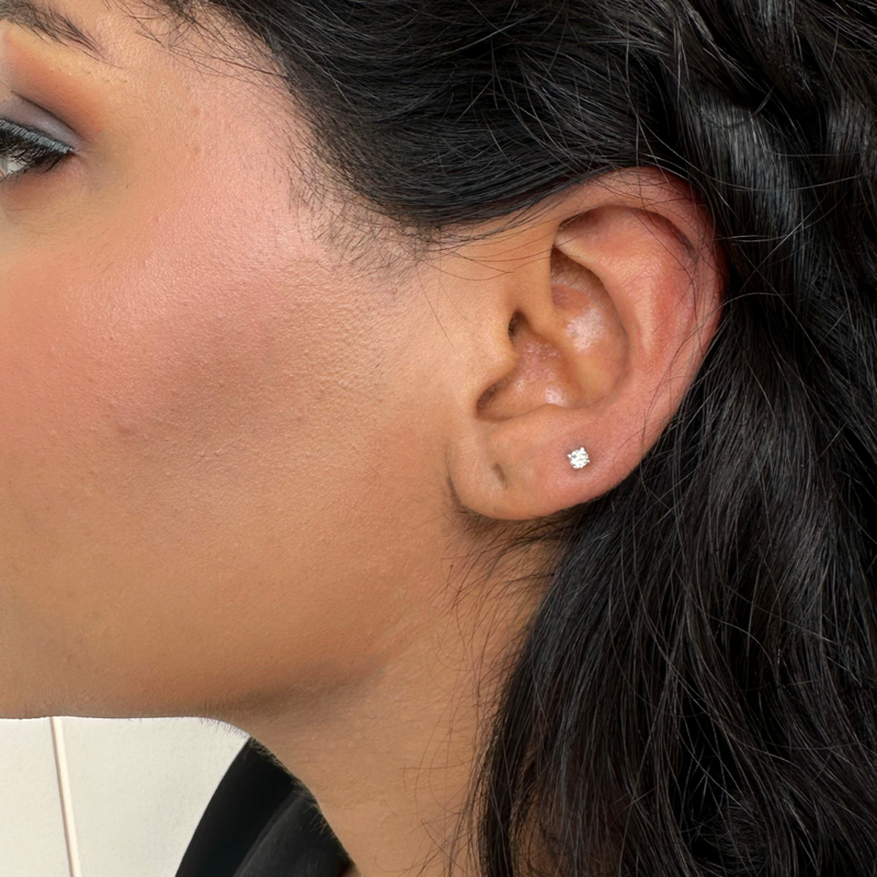 Solitaire Studs | 0.2ct | E-F VS-SI