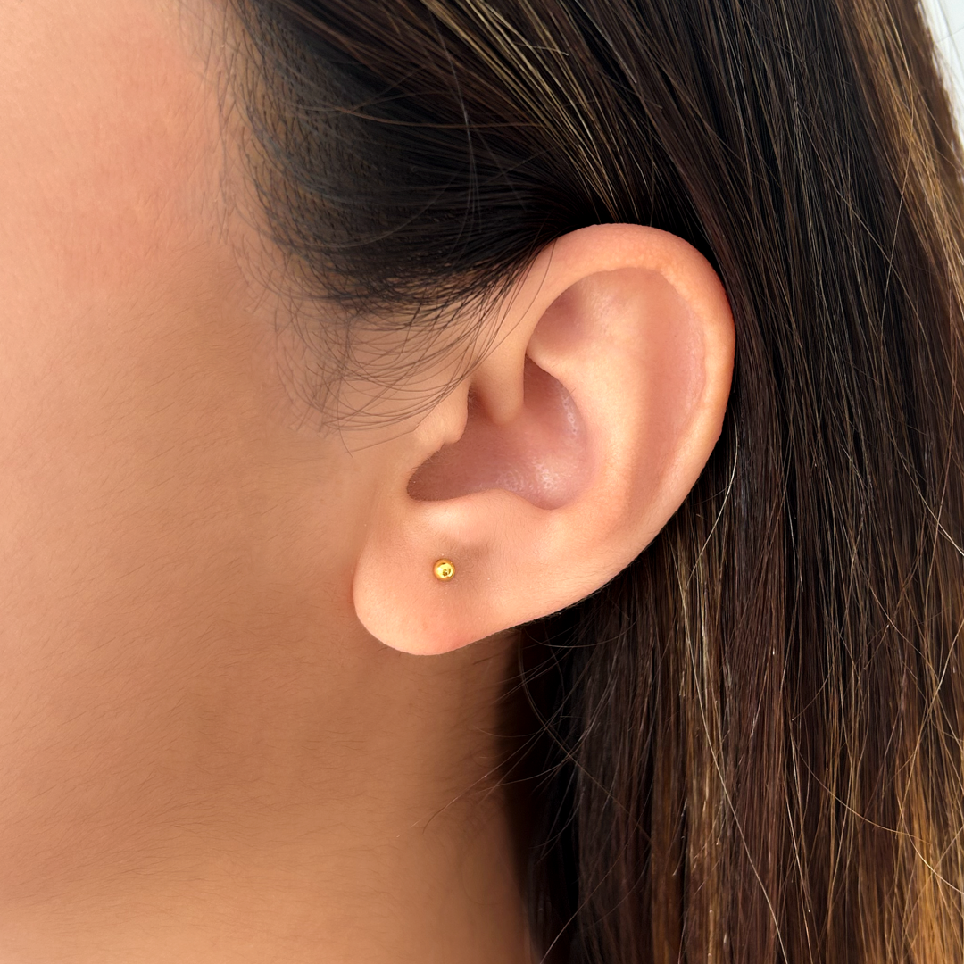 Gold Ball Studs -2.5 mm