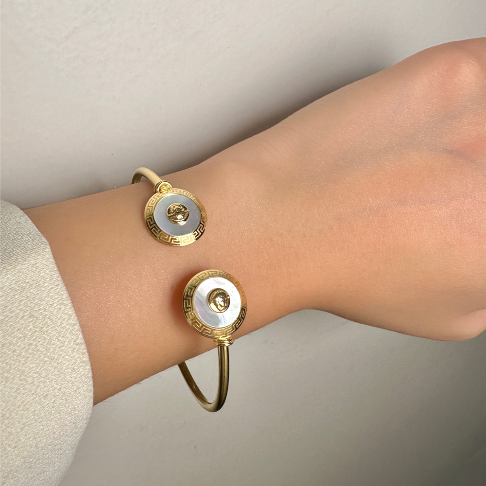 Women Bracelets Online Hand bracelet for women Starkle