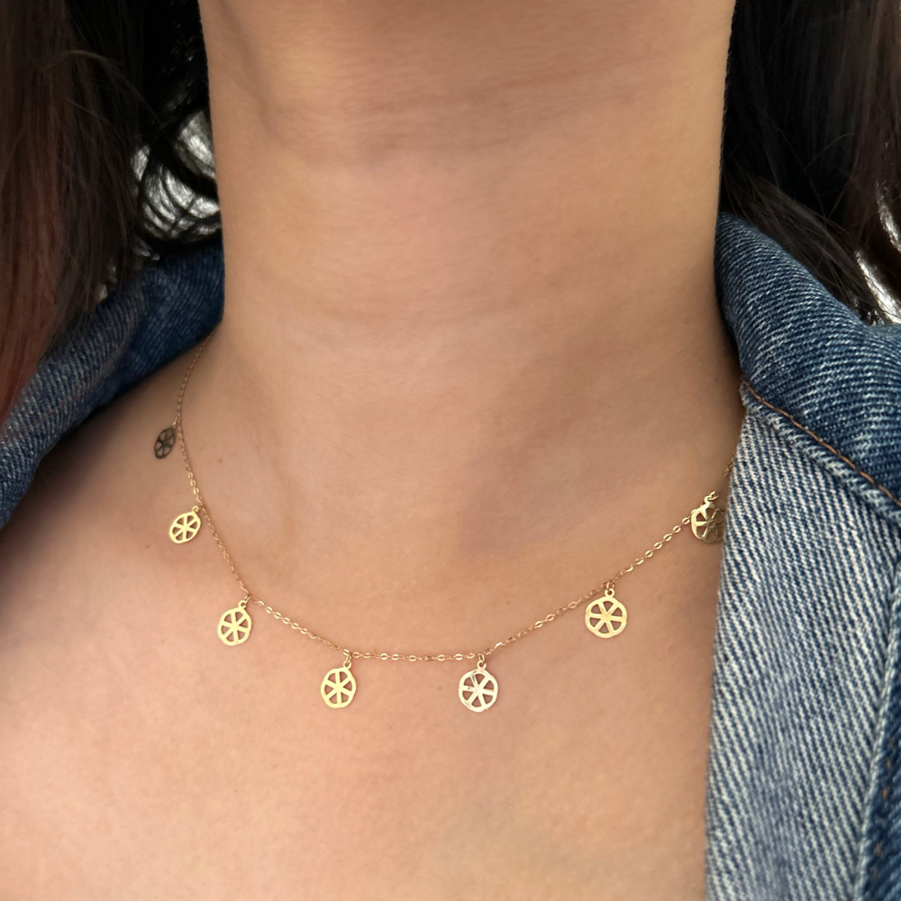 Ladies gold chain and pendant deals