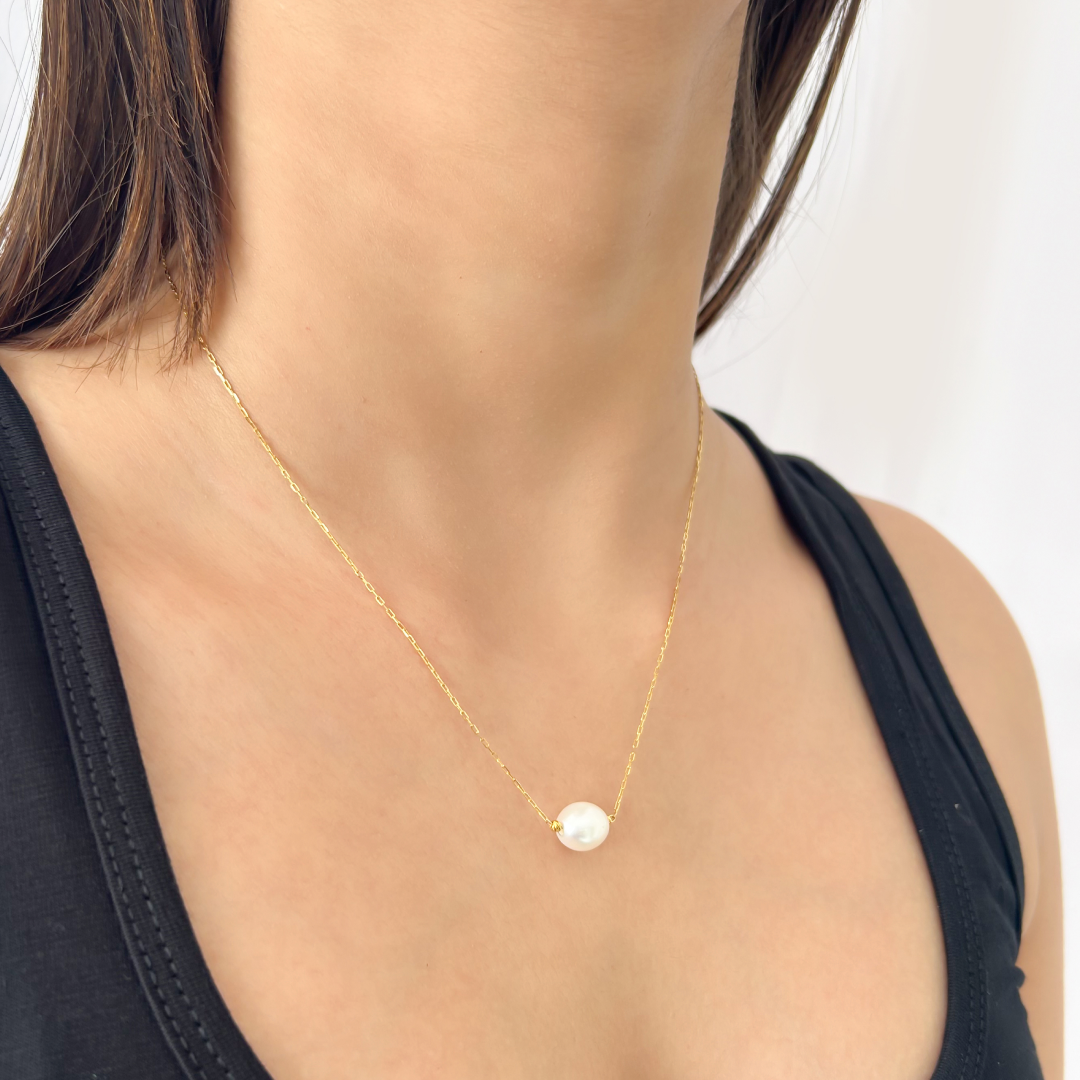 Classic Pearl Necklace