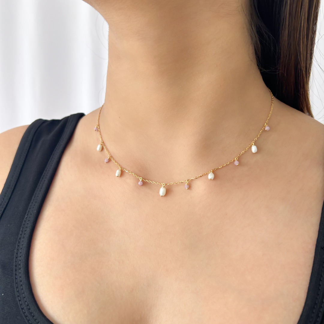 Lilac Pearly Floating Necklace