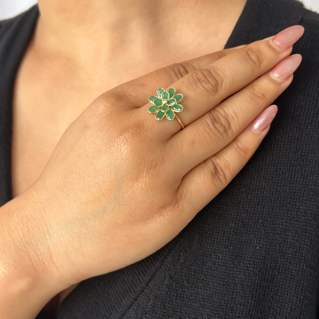 Floral Emerald Diamond Ring