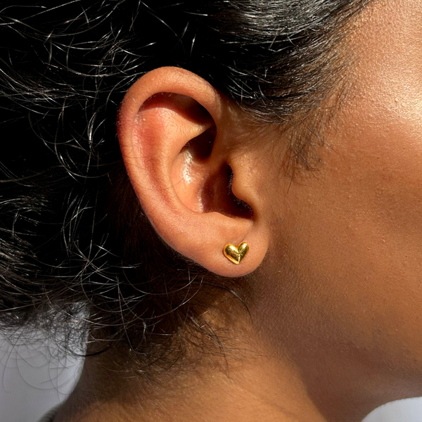 Cupid’s Kiss Studs