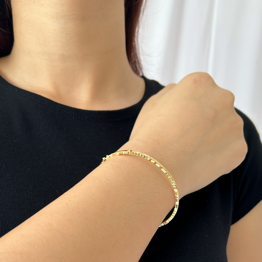 Shimmer Bangle Bracelet | Yellow