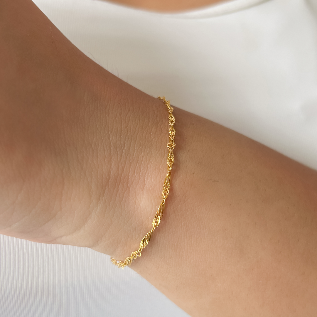 Twister Chain Bracelet