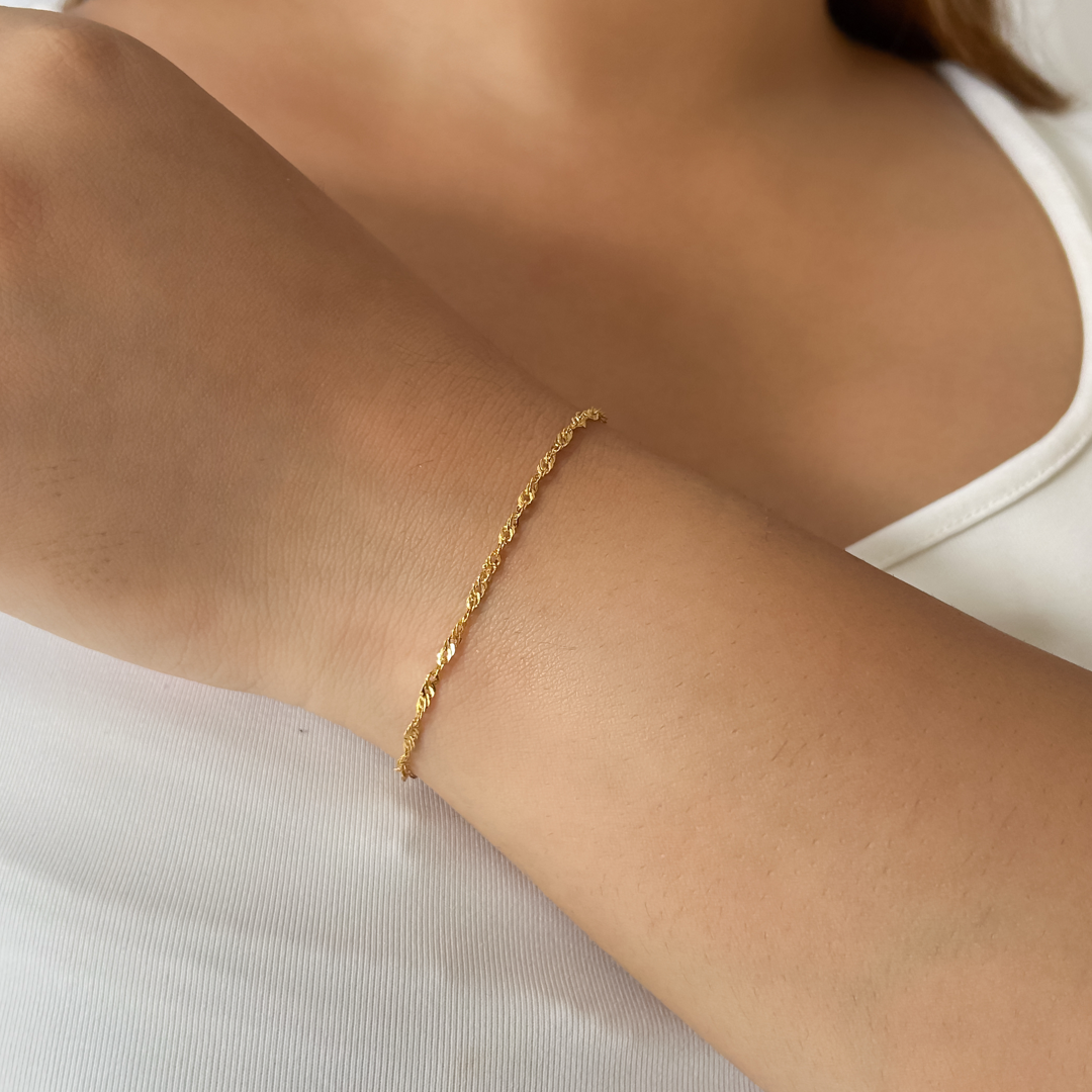 Twister Chain Bracelet