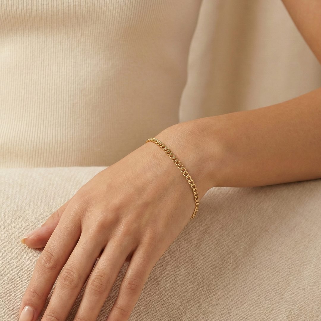 Mini Curb Bracelet
