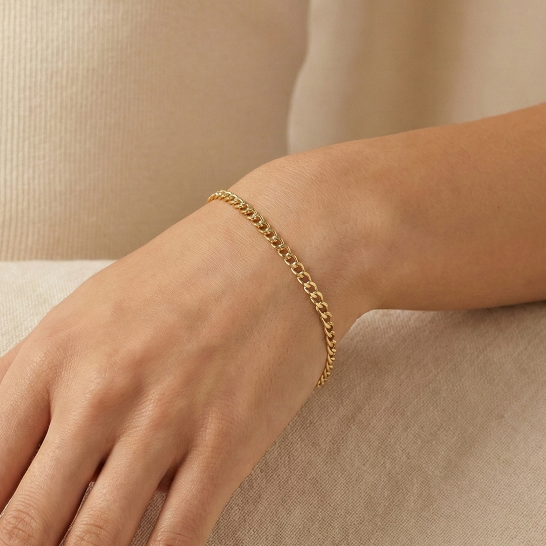 Mini Curb Bracelet