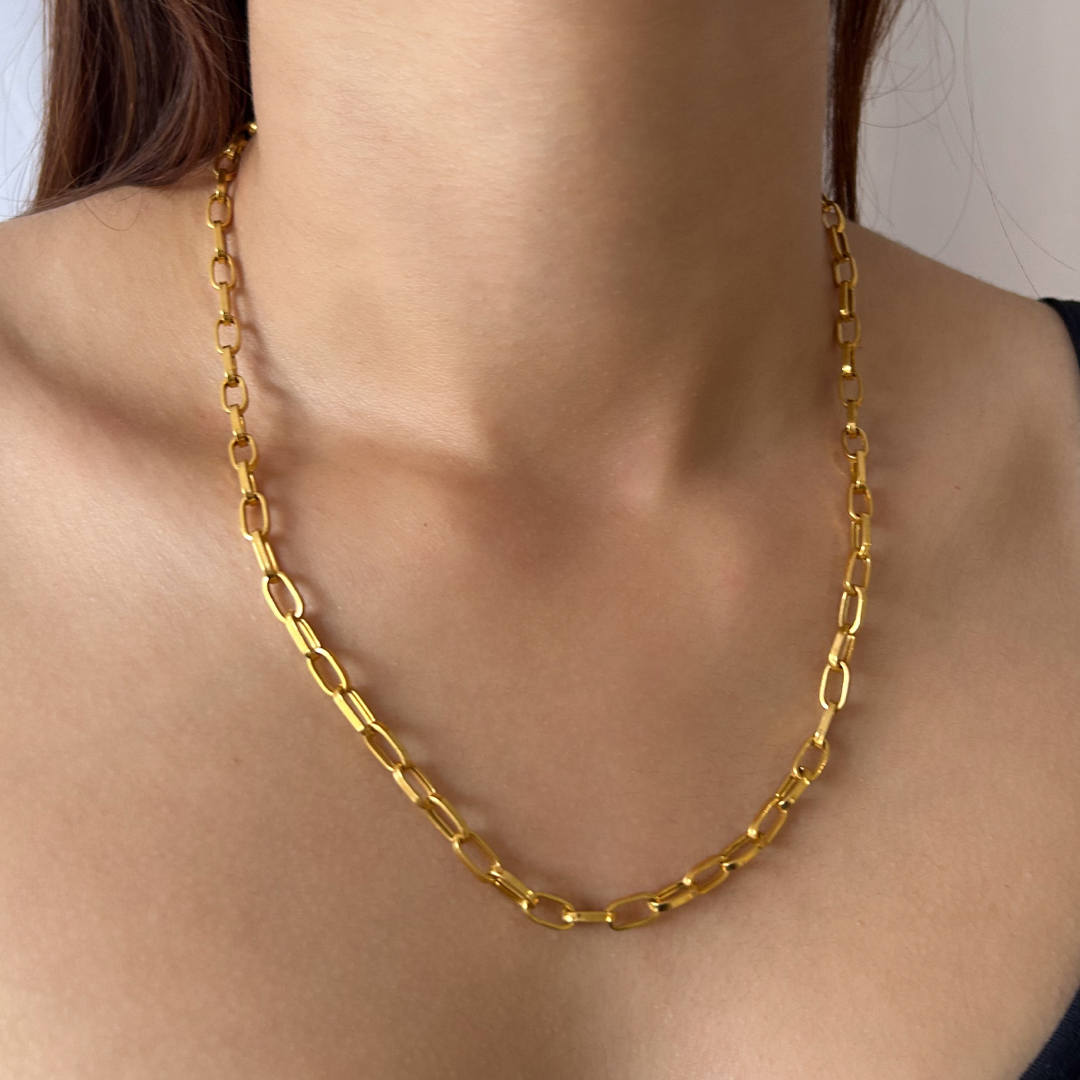 Thick Paperclip Chain
