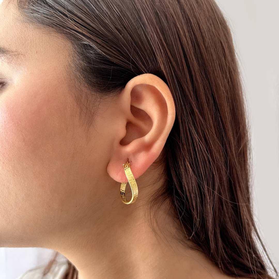 Curvy Meander Hoops