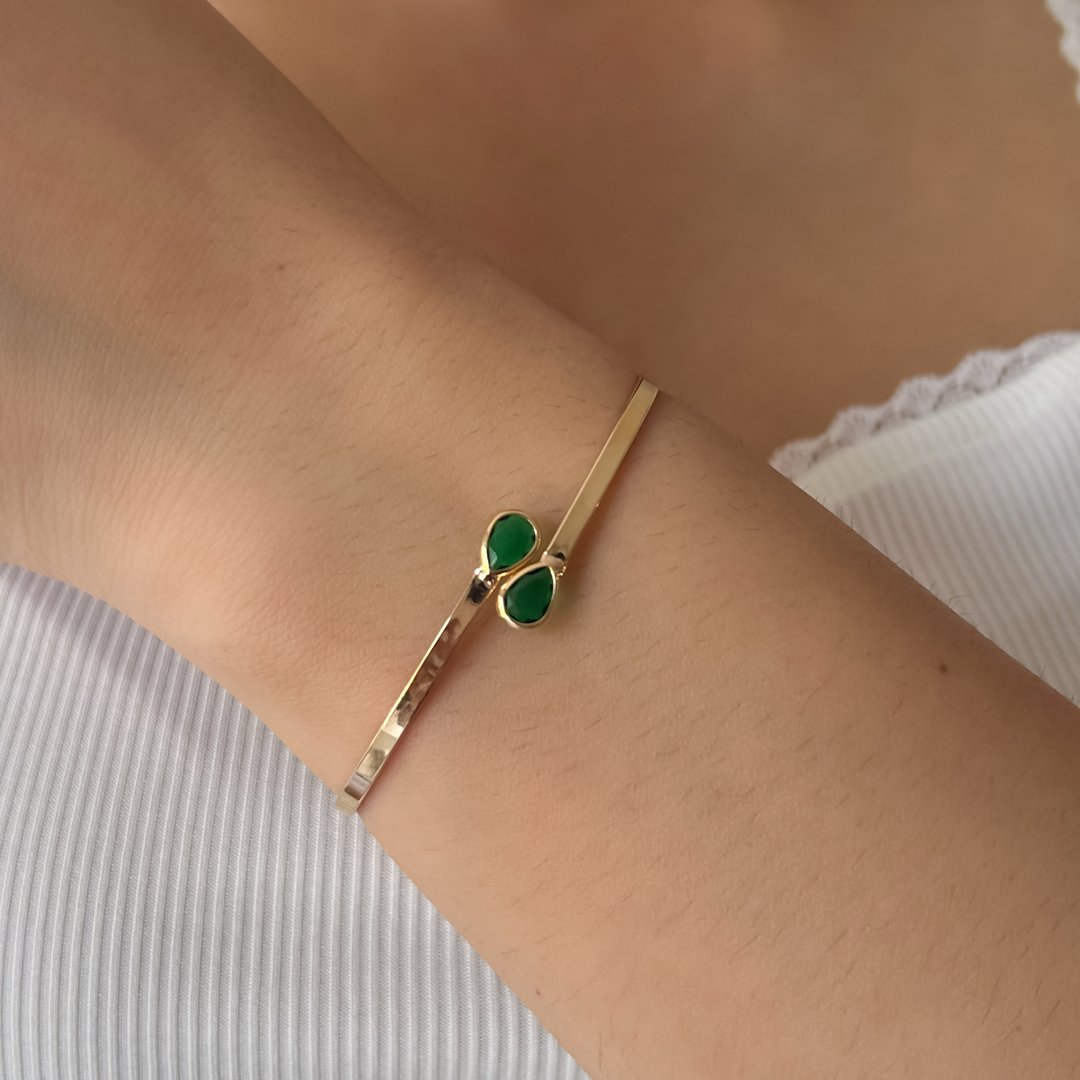 Green Pear Crossover Bracelet