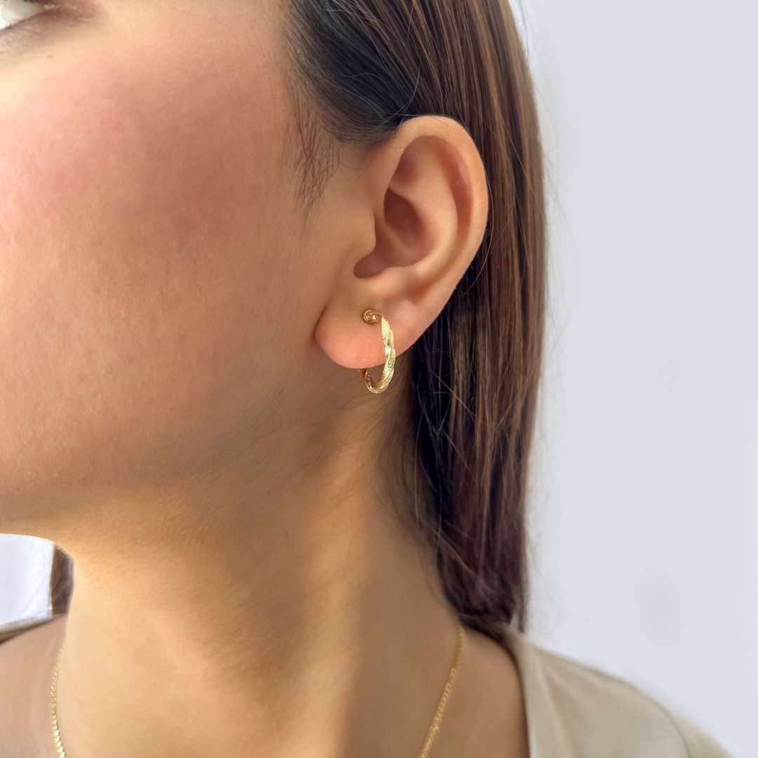 Meander Twister Pendant Set