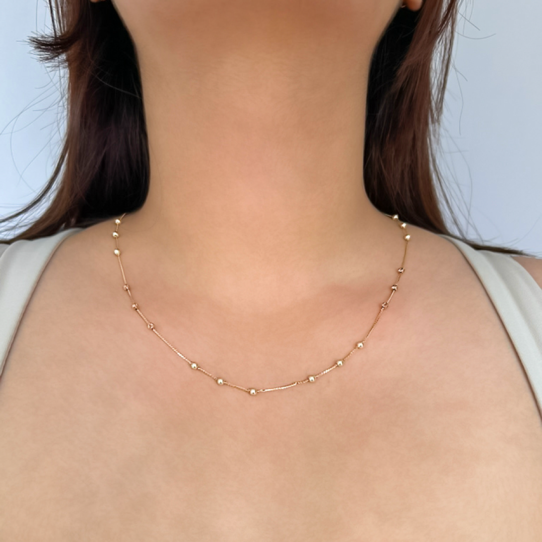 Pearly Beaded Necklace