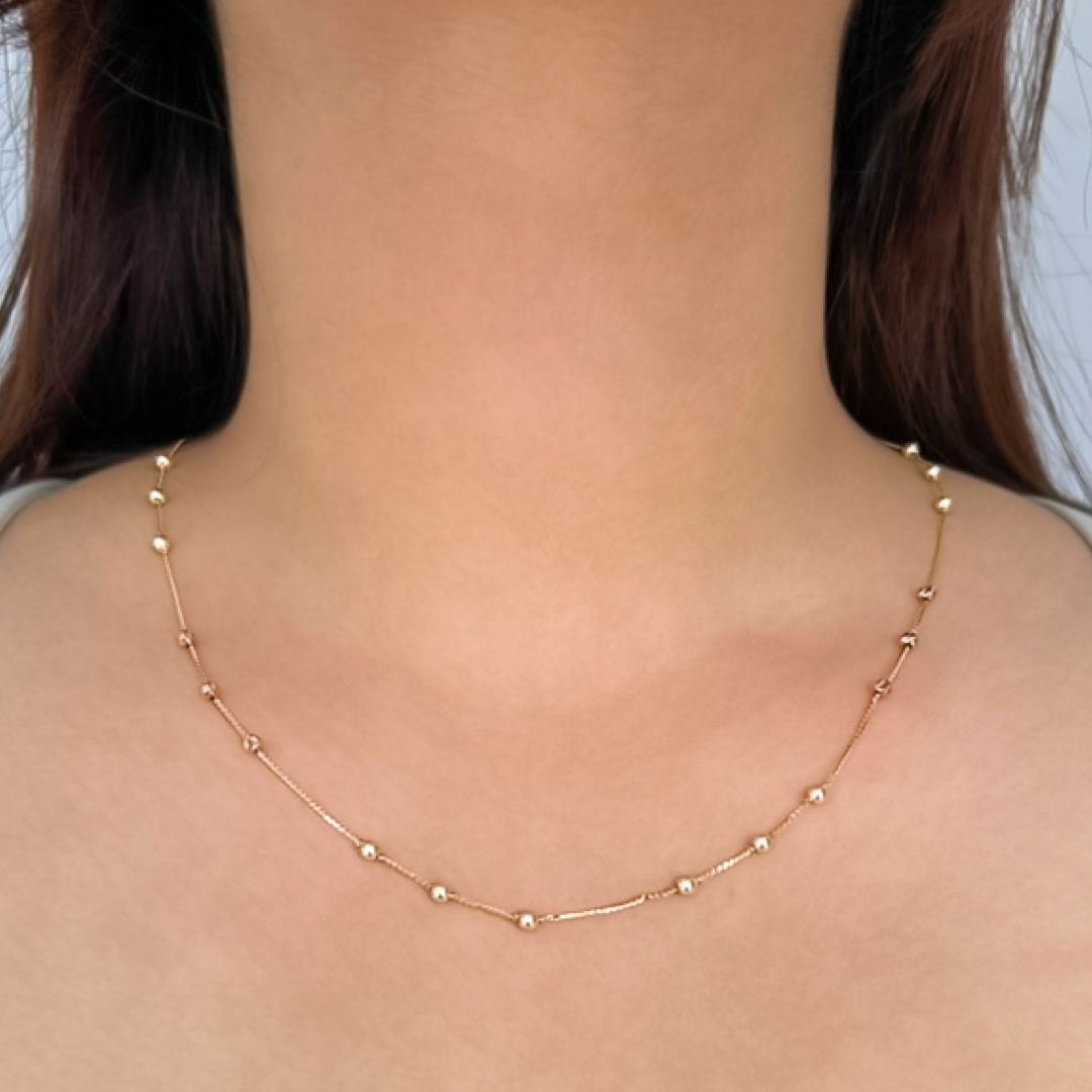 Pearly Beaded Necklace