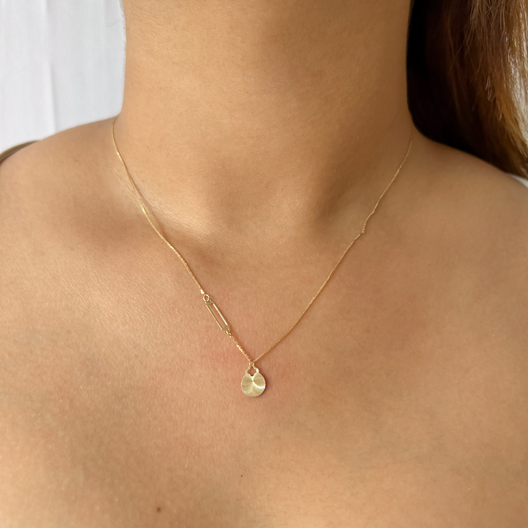 Radiant Circle Loop Necklace