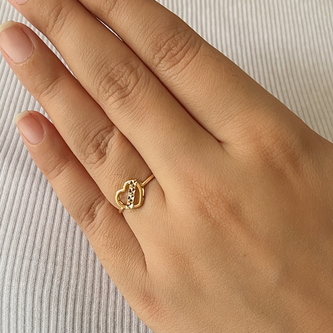 Spark Heart Ring