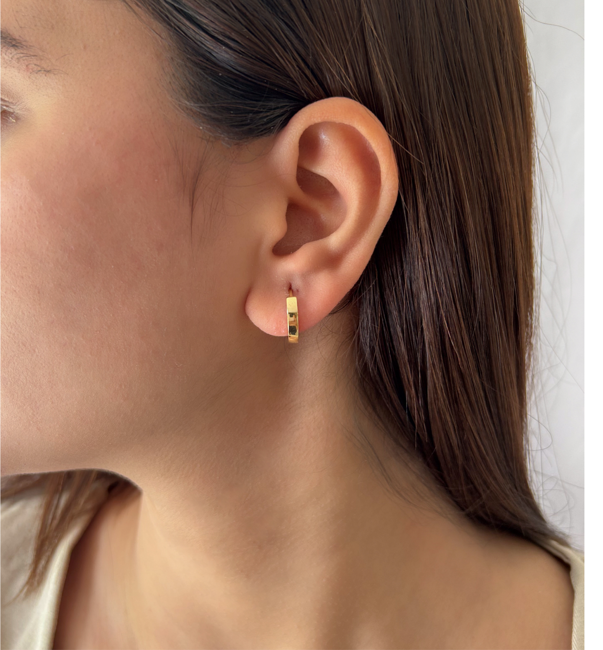 Mini Bold Round Hoops