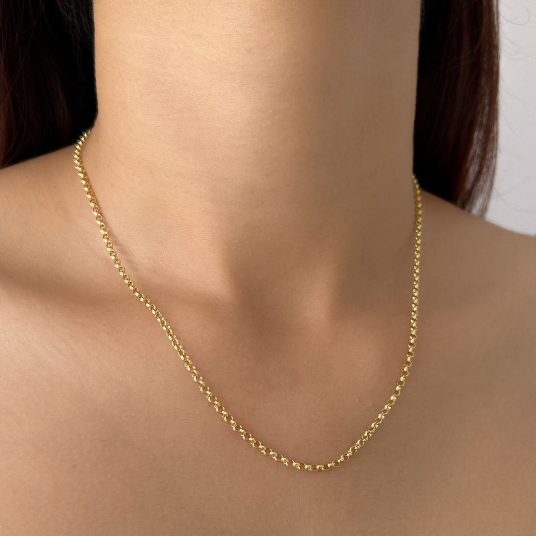 Gold chain on neck clearance