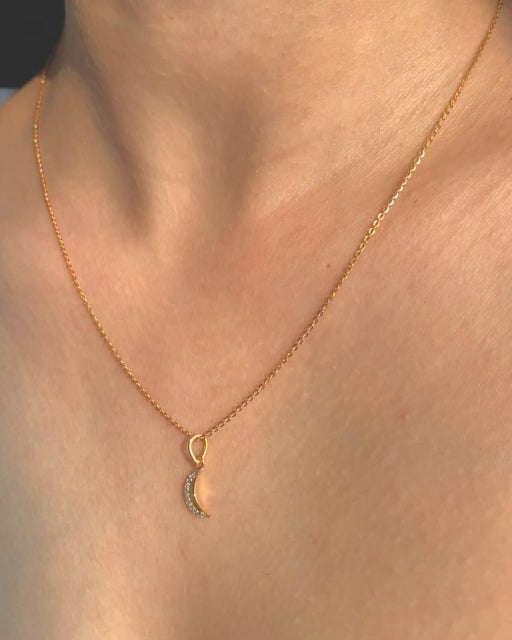 Eyika Vintage Thick O-chain Copper Gold Plated Zircon Horn Moon Crescent  Pendant Necklace For Women Silver Color Charm Jewelry - Necklace -  AliExpress