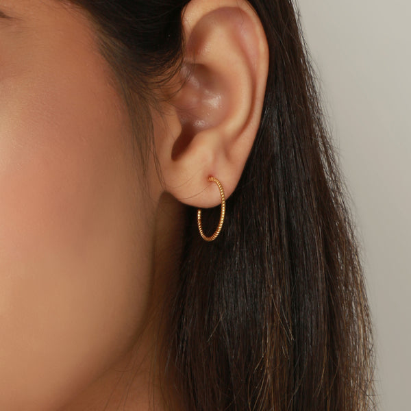 gold twisted hoops, twisty earrings, gold earrings for women, fine jewellery
